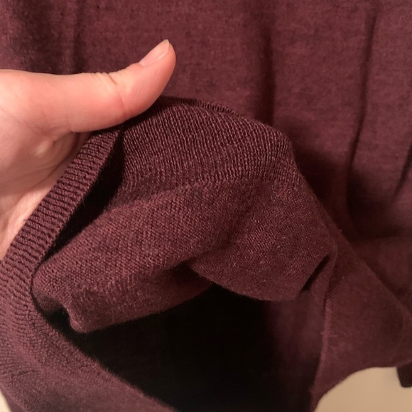 Calvin Klein sweater small - Picture 5 of 6